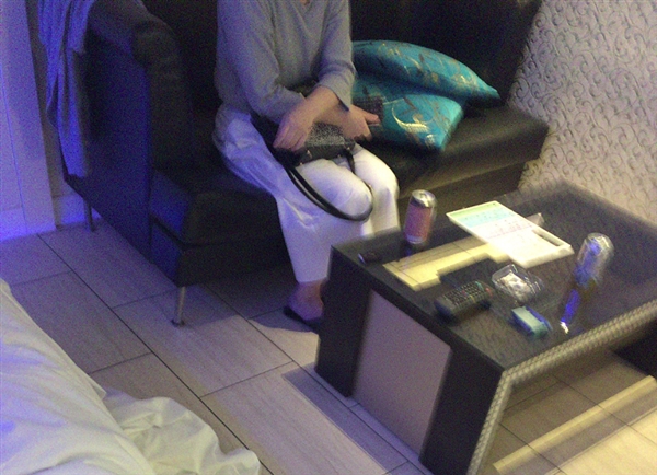 スナック店員のハメ撮り